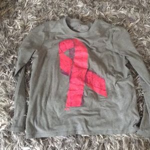 Under armor shirt